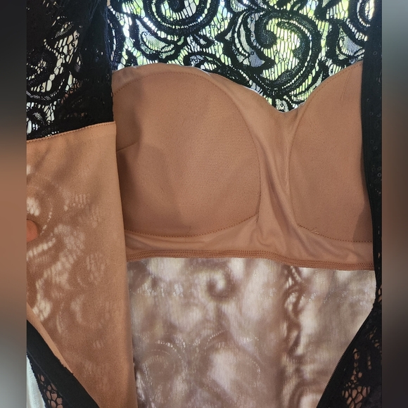 Beautiful Sheath Lace Dress, Navy Blue, Nude underlayer, Sequins, Juniors 13 - Picture 11 of 16